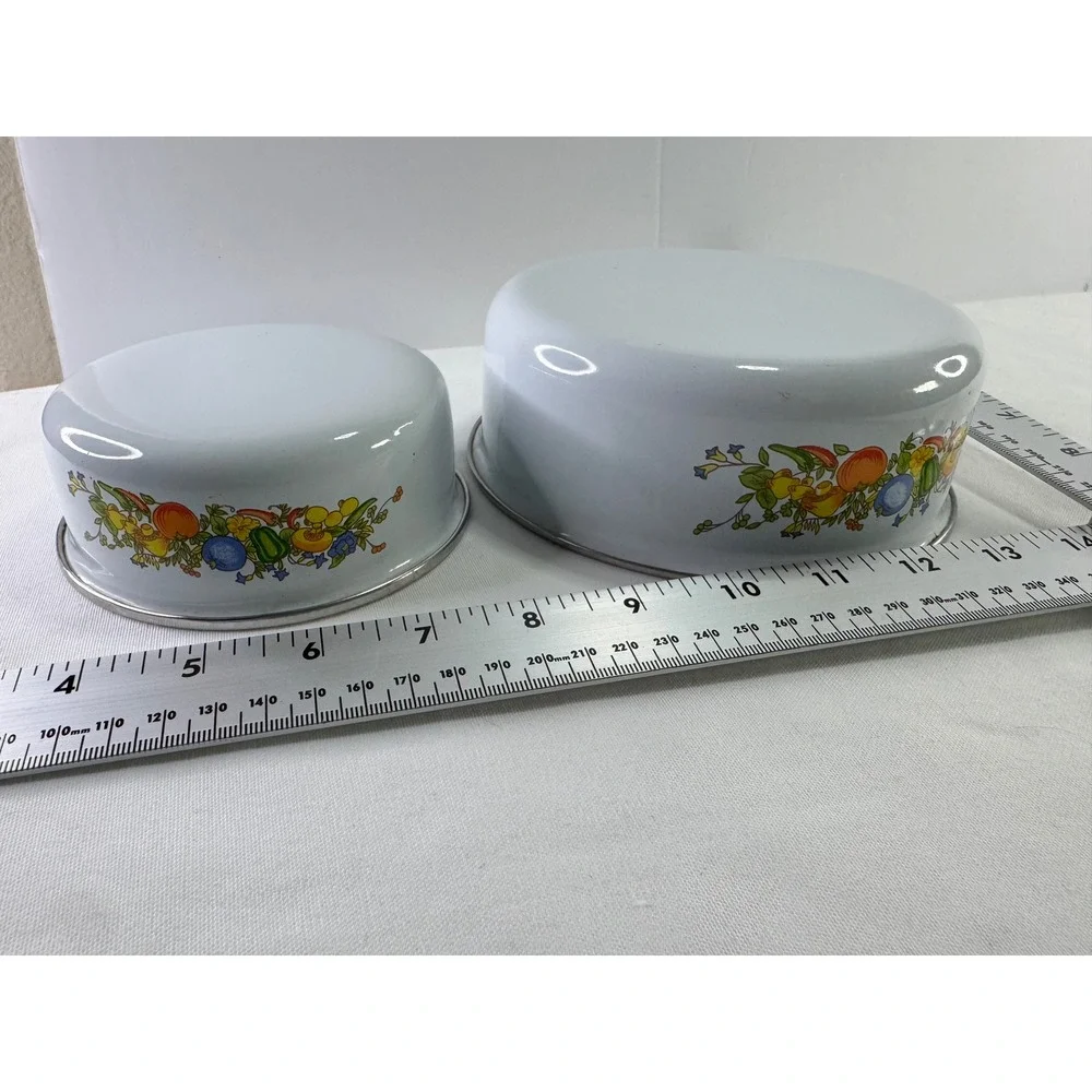 Vintage Enamelware Nesting Bowls Set White Fruit‎ Vegetable Mushroom Floral 2pc